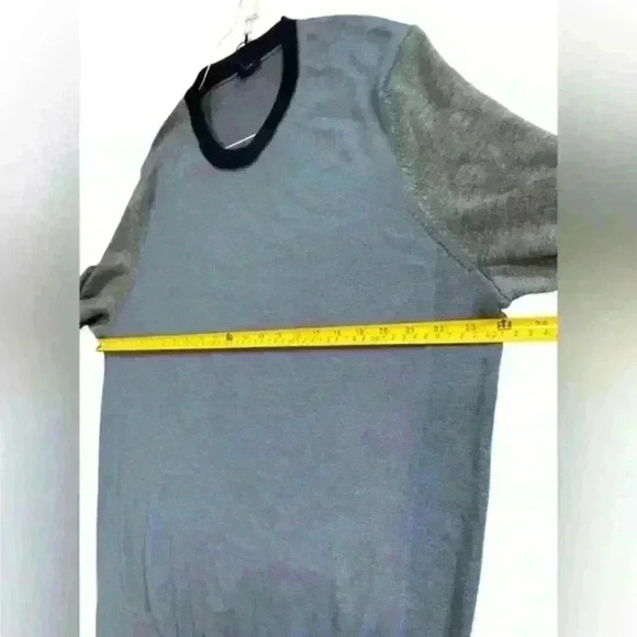 New Express Mens Large V-Neck Pullover Extra Fine Merino Wool Sweater Dressy XL - Picture 9 of 10